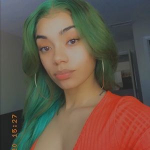 Meet your Posher, Khemara